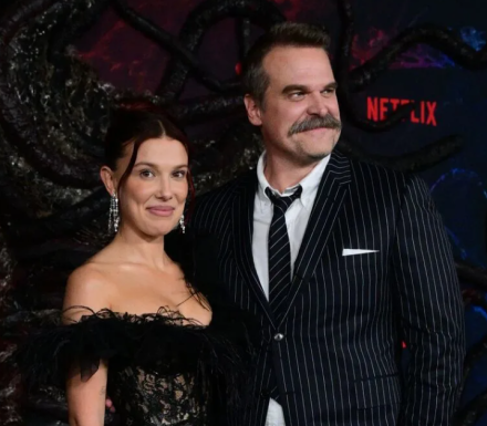 Millie Bobby Brown comenta su trabajo con David Harbour después de rumores de maltrato laboral