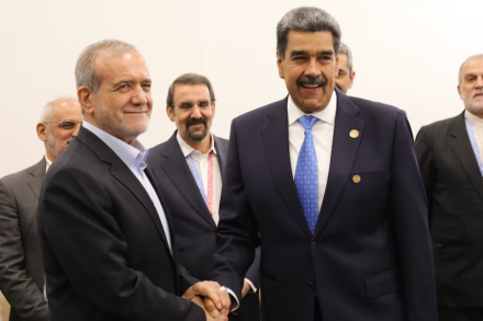 El gobierno iraní ratifica su respaldo a la gestión de Nicolás Maduro en Venezuela, pese al empeoramiento progresivo de sus vínculos bilaterales.