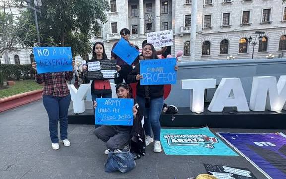 Manifestación del Ejército en Tampico debido a supuestas irregularidades en la venta de entradas de BTS