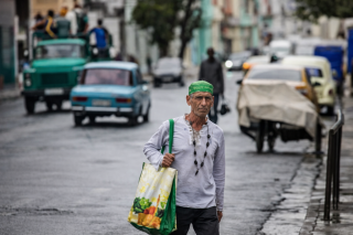 Irán afirma su ‘derecho inalienable’ sobre el uranio