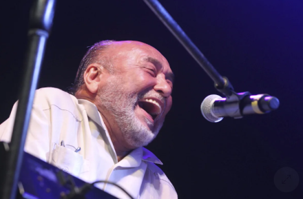 Bad Bunny y otros salseros y pleneros se unen para honrar el legado musical de Eddie Palmieri