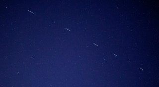 Elon Musk planea lanzar naves espaciales avanzadas que transformarán el acceso y uso de Internet.