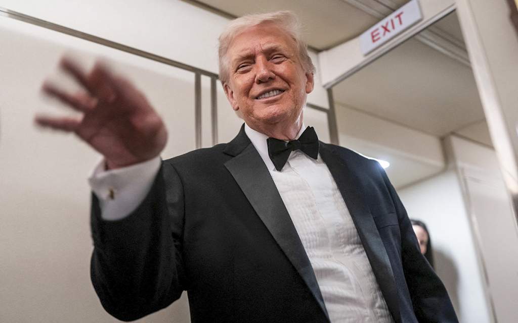 Trump dice que Sheinbaum aceptó detener las entregas de petróleo a Cuba