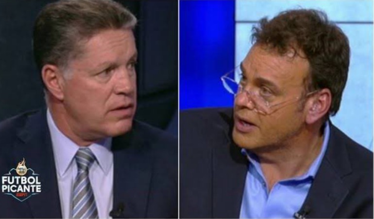 Ricardo Peláez se refiere nuevamente a Faitelson como estúpido y propone someterlo a una votación