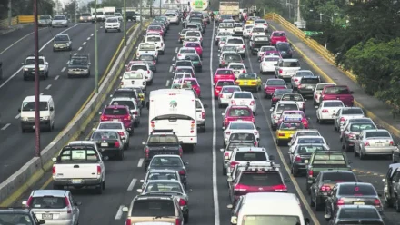 ¡Tráfico caótico en Guadalajara hoy! Accidentes afectan Zapotlanejo, Puerto Vallarta y Lázaro Cárdenas