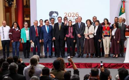 Sheinbaum presenta grupo científico para evaluar fracking mientras diputados proponen prohibirlo