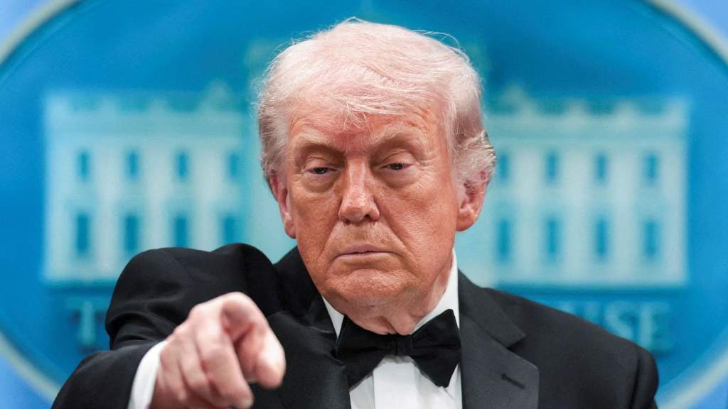Pánico en Washington: Tiroteo en la Cena de Corresponsales obliga a la evacuación de Donald Trump