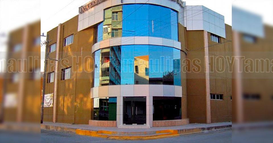 Estudiantes de la Universidad Tamaulipeca protestan en Reynosa por alzas en colegiaturas