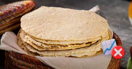Disputan sector tortillero y gobierno posible alza de hasta 4 pesos en el precio de la tortilla