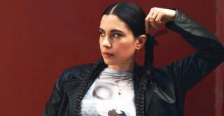 Javiera Mena se presenta este domingo en el Lunario del Auditorio Nacional
