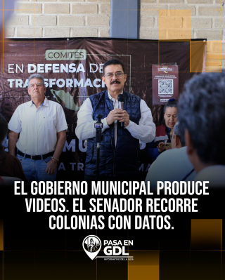 El gobierno municipal produce videos. El senador recorre colonias con datos