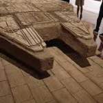 ¡De una galaxia lejana al México antiguo! El Halcón Milenario estilo maya se vuelve viral en Bellas Artes