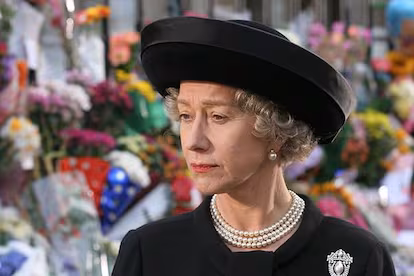 Reconocimiento real: El rey Carlos III condecora a la legendaria actriz Helen Mirren en su Lista de Honores