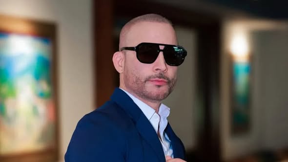 «Prefiero quedarme pelón»: Germán Montero se arrepiente de su injerto de cabello por dolor «brutal»